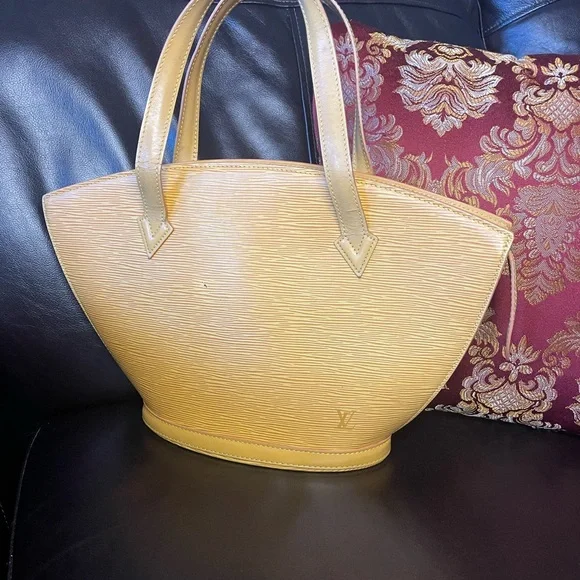 Elegant Louis Vuitton Epi Saint Jacques Tote Bag - Picture 2 of 12